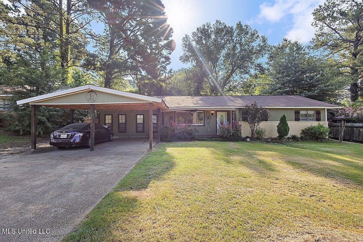3142 Bienville Dr, Jackson